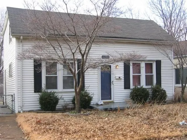 3227 Regal Pl, Saint Louis, MO 63139