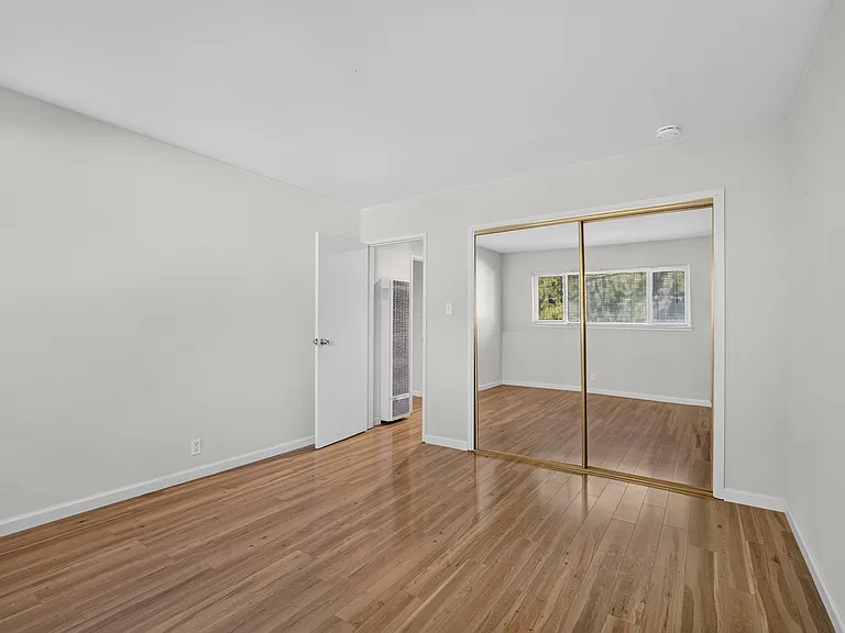 1815 Ednamary Way #F — Photo 11