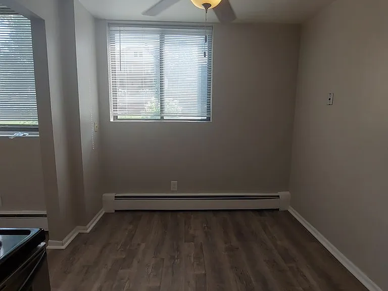 St. Anthony Park Apartments — Photo 27