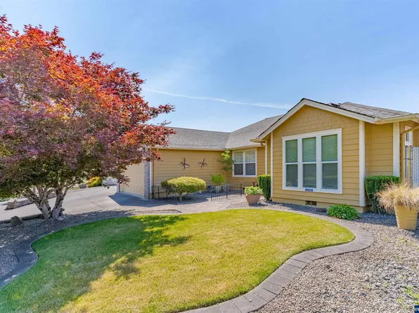 4748 San Diego Dr NE, Salem, OR 97305