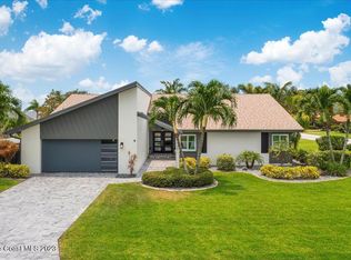 545 Solitaire Palm Dr, Indialantic, FL 32903