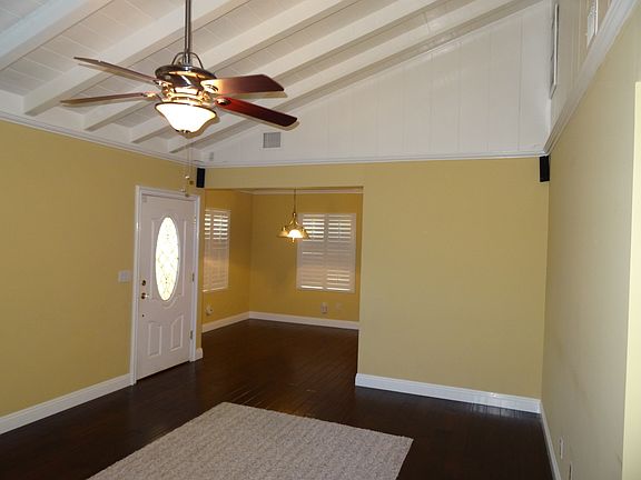 5th image of 859 Carillo Dr