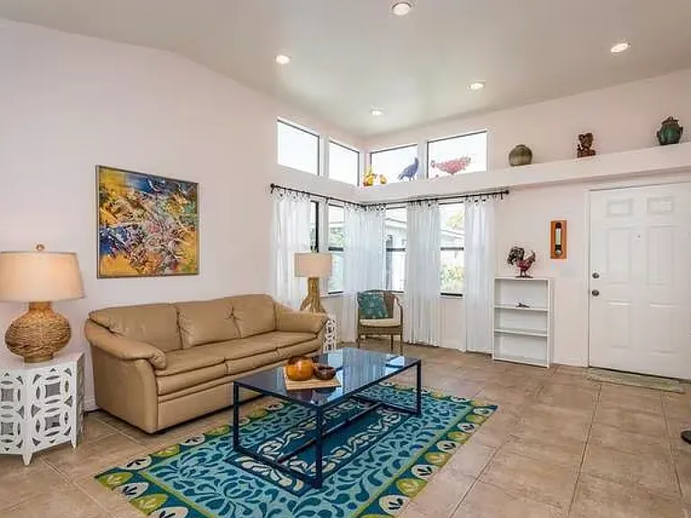 955 Felicia Way — Photo 10