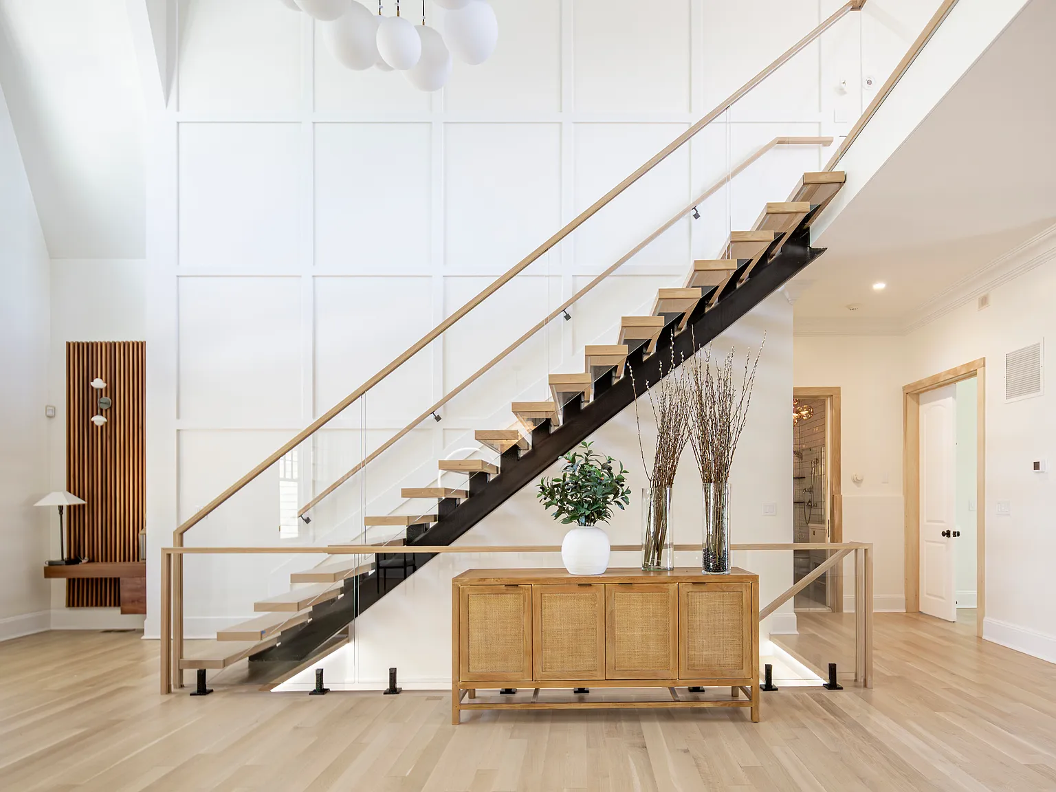 Extraordinary Waterfront Estate, Bridgehampton South — Photo 4