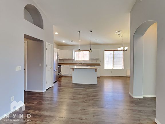 4th image of 10944 S Piety Hill Dr