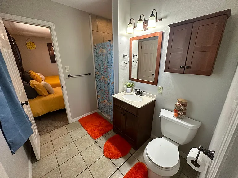 Refresh and Relax ____ _ Our full bathroom is stocked with essentials, ensuring a rejuvenating experience after a day of adventures.