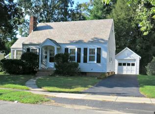 74 Webster Ave, Glens Falls, NY 12801