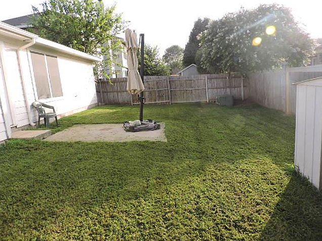1st image of 900 Jockey Club Ln