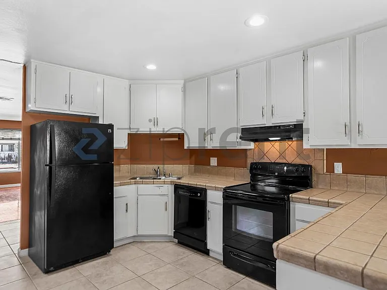 13933 Santiago Rd — Photo 13