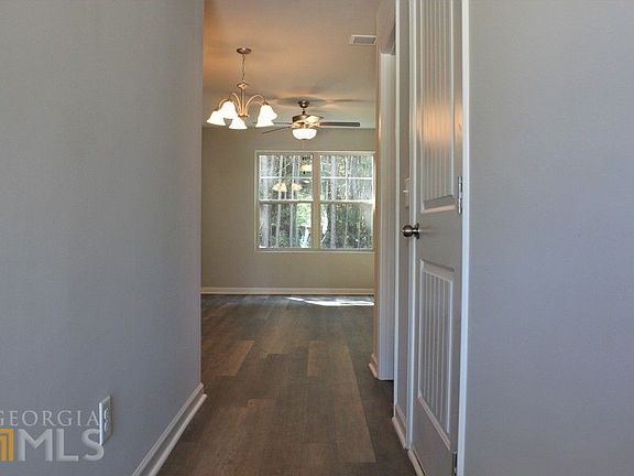 3rd image of 2305 Marlin Dr