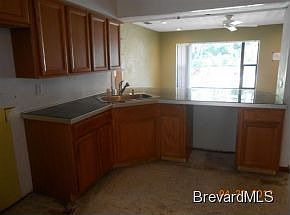 3rd image of 429 Lincoln Ave