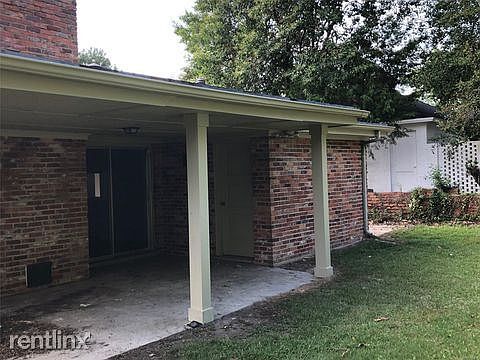 3CC970C4-719F-40C3-874E-CB32D9F1DC91