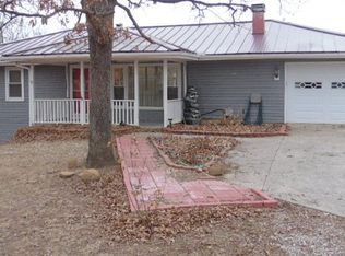 14045 E Stockade Rd, Nevada, MO 64772