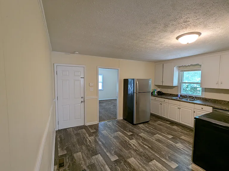 170 Wade Stedman Rd — Photo 4