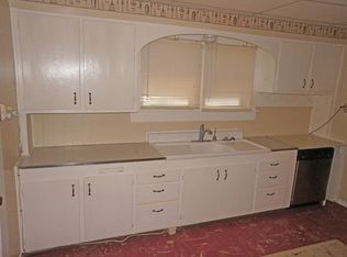 406 E Perry St, Arma, KS 66712