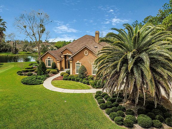 3rd image of 1121 Pawnee Pl