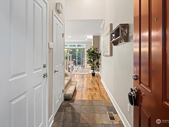 2nd image of 13812 SE Newport Way