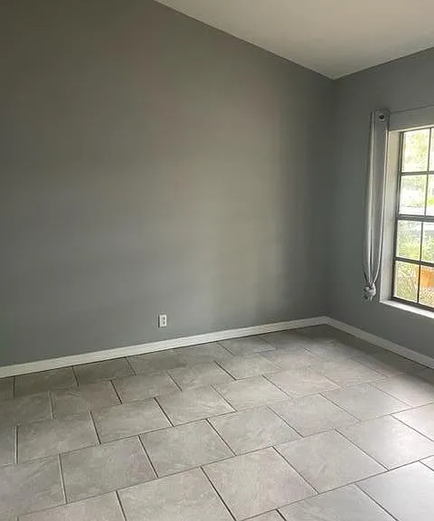 5202 Nutmeg Dr — Photo 12