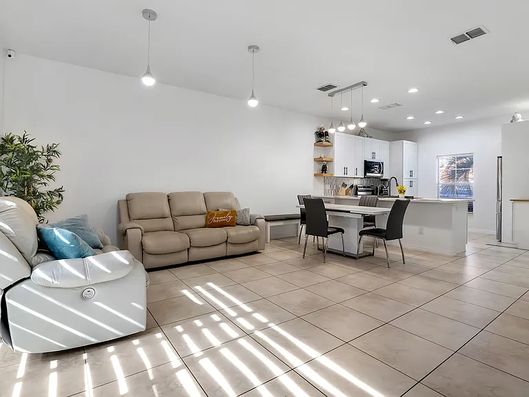 3012 Bird Of Paradise Ln — Photo 6