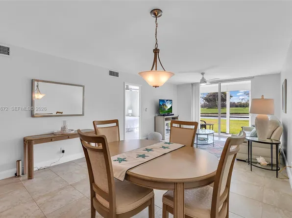 9320 S Hollybrook Lake Dr APT 108, Hollywood, FL 33025