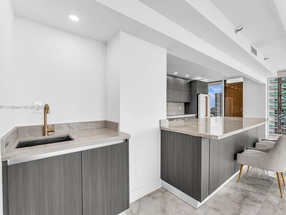 1st image of 19355 Turnberry Way APT 14D
