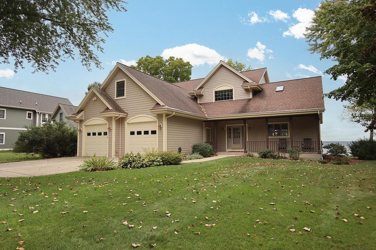 N9572 Winnebago Park ROAD, Fond Du Lac, WI 54937 | Zillow