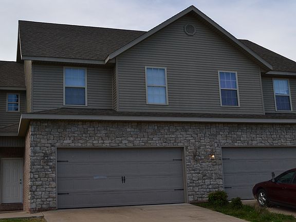 2nd image of 3101 SW Deerfield Blvd