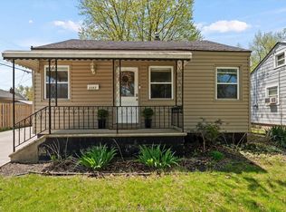 2383 Elsmere Ave, Windsor, ON N8W 2C9