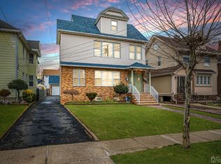 906-908 Kilsyth Rd, Elizabeth, NJ 07208