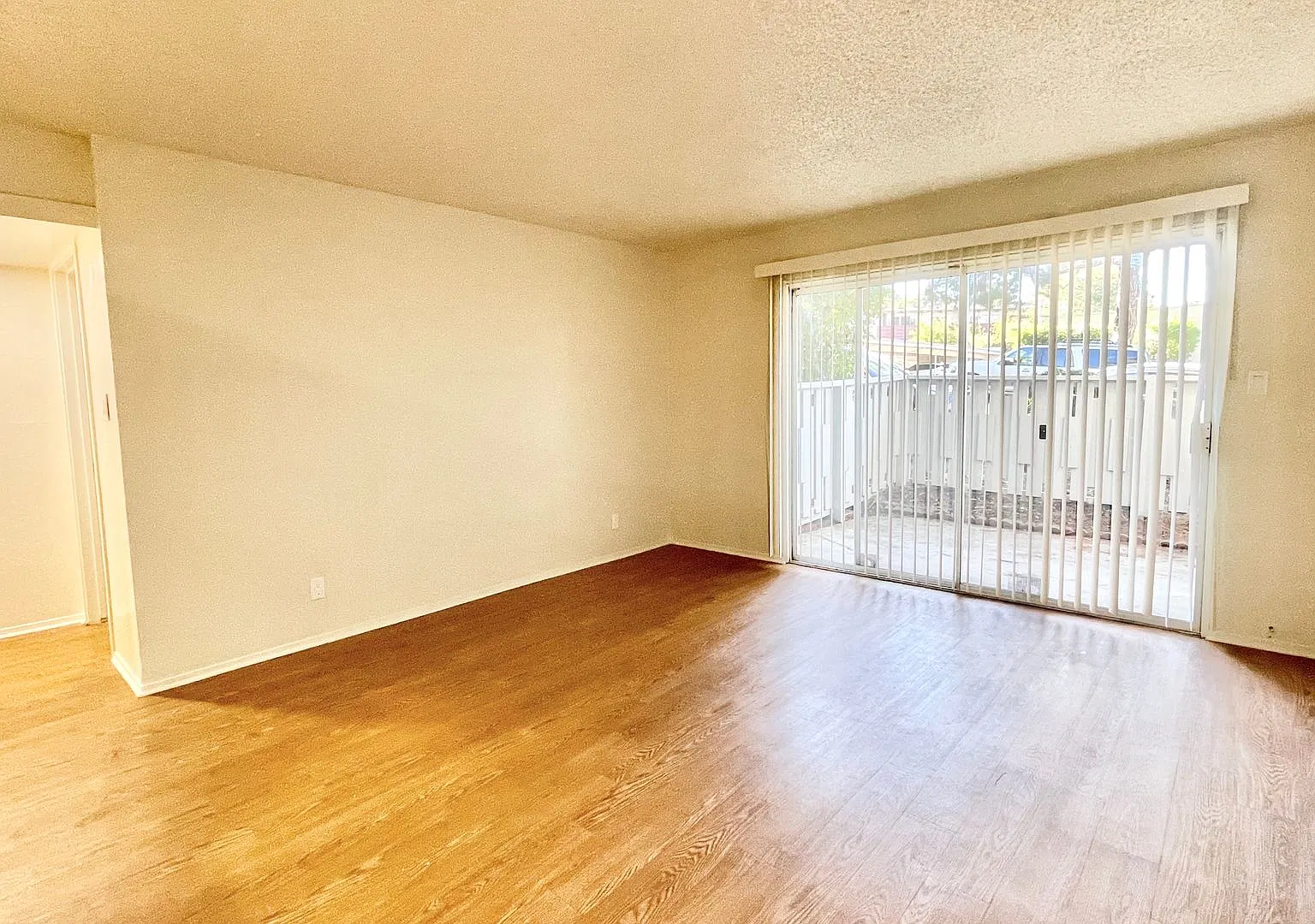 Alameda Apartments — Photo 1