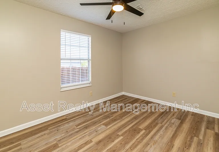 4405 Greenfern Way #1 — Photo 23