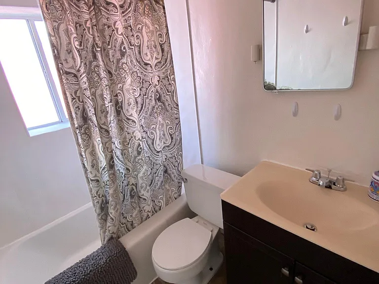 508 W Fleming Ave — Photo 7