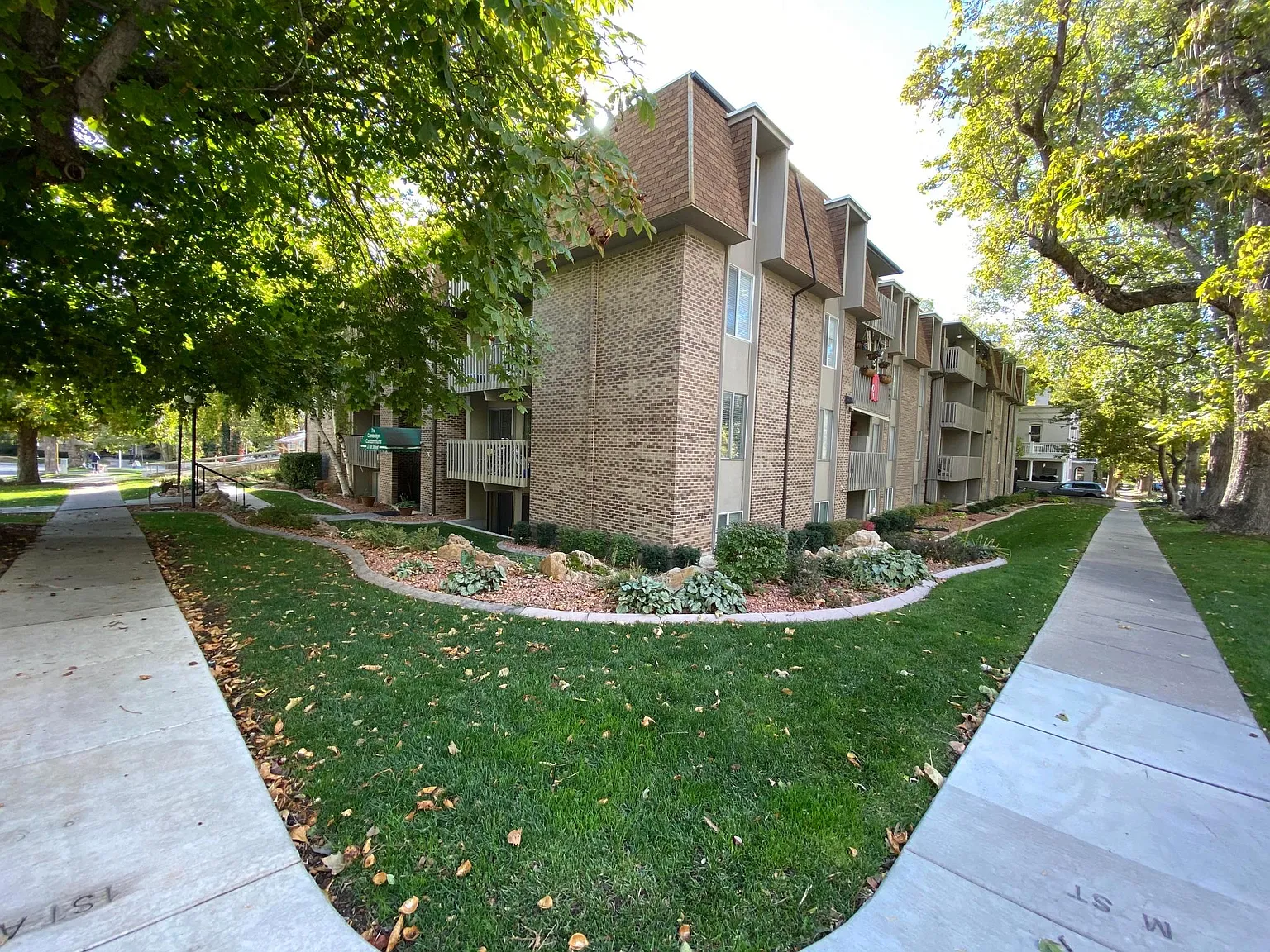 1 bed, 647 sqft, $1,400 — Photo 3