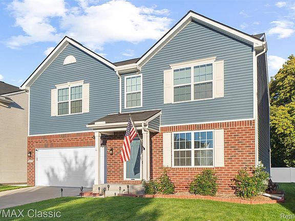 3rd image of 6019 Ravine Ct