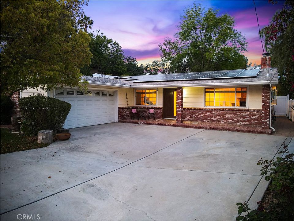 1st image of 7044 Scarborough Peak Dr