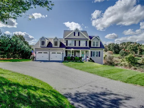 215 Claxton Avenue, Watertown, CT 06795