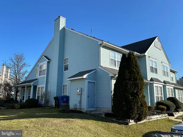 66 Ginger Dr, Thorofare, NJ 08086