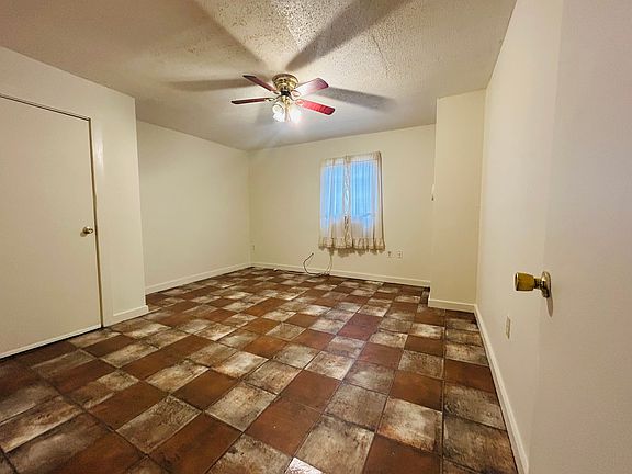 5th image of 1150 Goff St