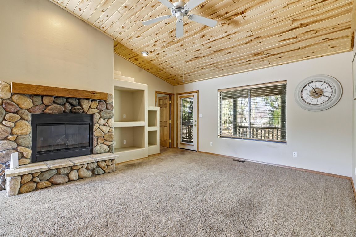 next background image