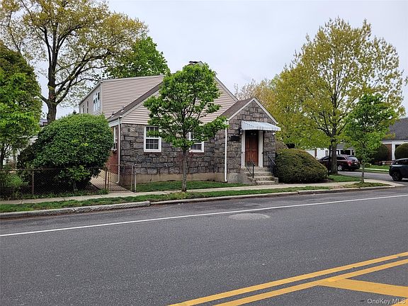 5th image of 33 Nassau Boulevard