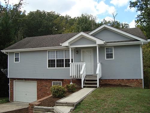 3rd image of 138 Brently Woods Dr