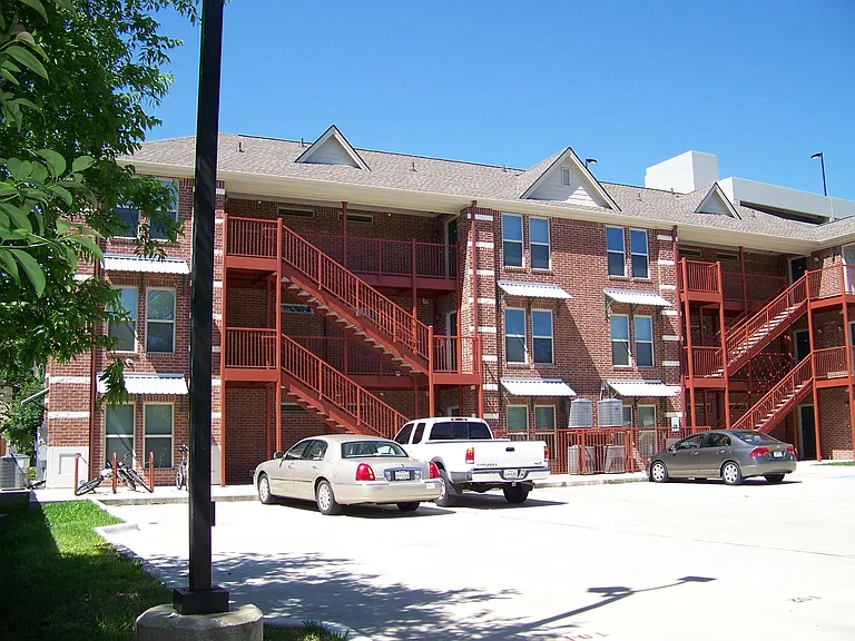 300 Spruce St #104 — Photo 16
