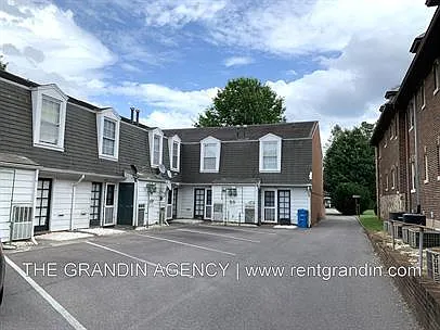 1801 Grandin Rd SW — Photo 30