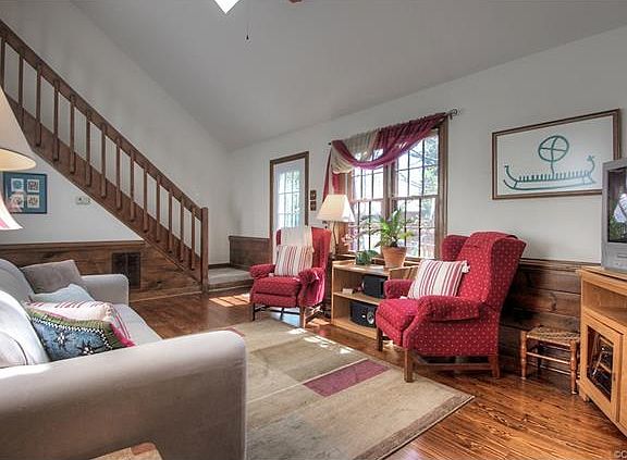 5th image of 1601 S Red Lion Ct