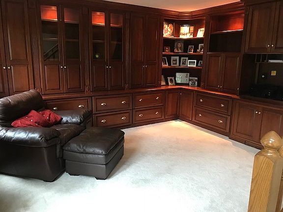 1st floor office/den