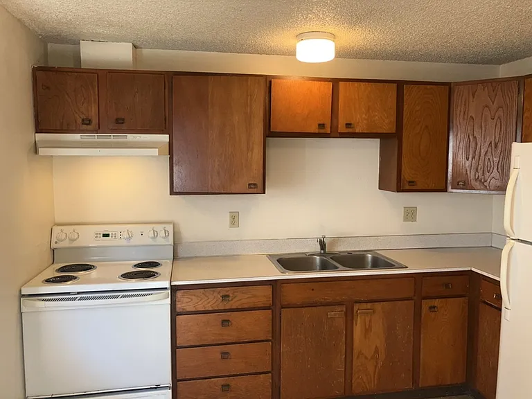 924 Billy Frank Jr St — Photo 15