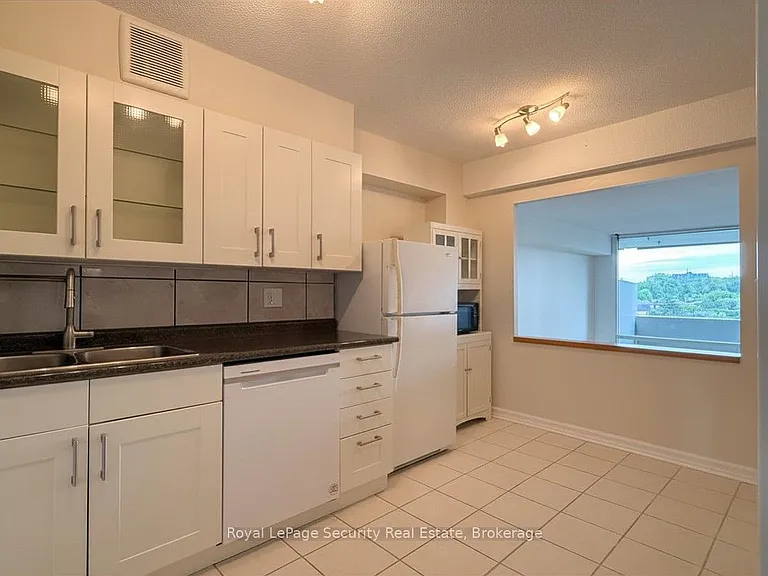 260 Scarlett Rd #608 — Photo 9