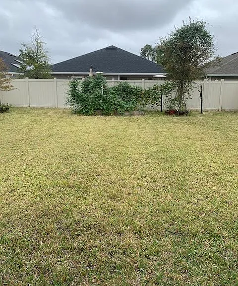 3167 Hawks Hill Ln — Photo 3