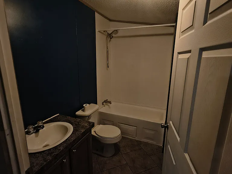 1127 Brown Mountain Rd #1 — Photo 5