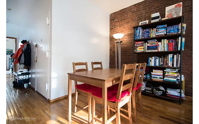 Rented by Douglas Elliman | media 15